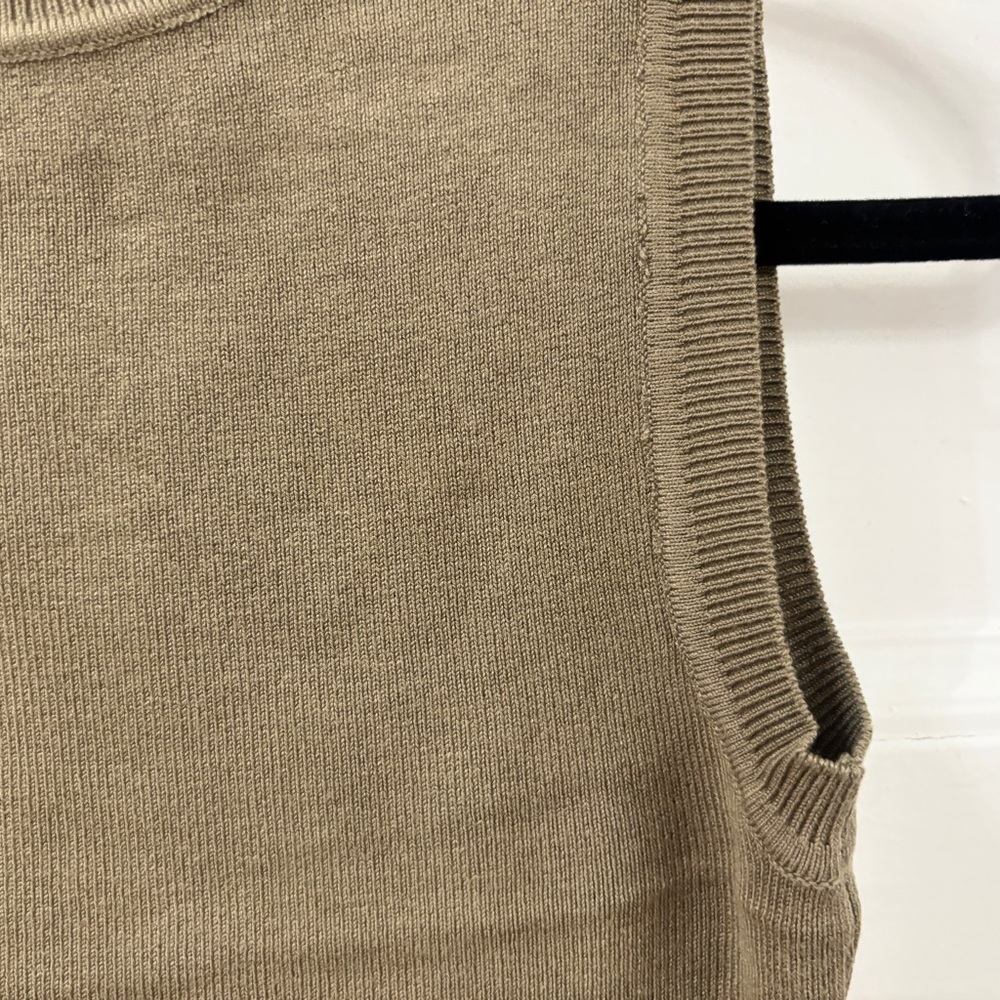 NWOT ZARA Army Green Ribbed High Neck Cropped Sleeveless Tank Top - Sz Small - Picture 9 of 11